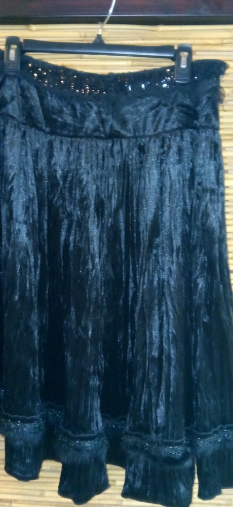 Runway 101 L Vintage Velvet Witchey Whimsey Goth Black Sensational Skirt